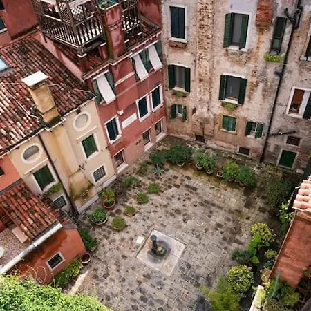 Casa Moretta - Private Terrace Close To San Marco